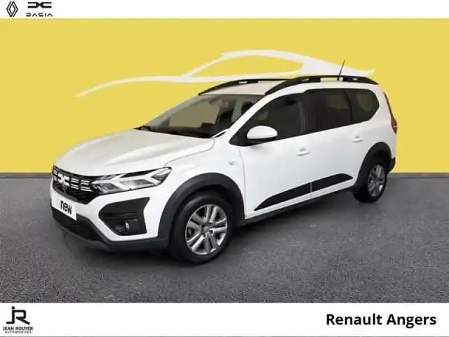 Blanc Utilisé 2023 Dacia Jogger Expression Monospace | 18 990 € (Prix juste) - Image 1/4