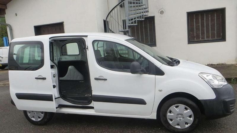 Occasion Citroën Berlingo 76 ch (55 kW) 2017 Blanc Monospace