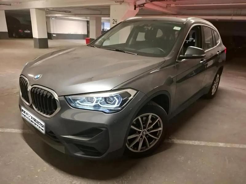 Gris Utilisé 2020 BMW X1 Sport Line SUV | 24 990 € (Prix juste) - Image 1/4