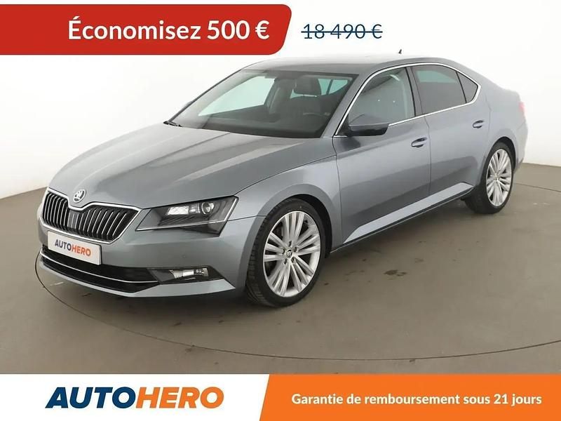 Gris Utilisé 2015 Skoda Superb Style Berline | 17 990 € (Prix assez cher) - Image 1/2