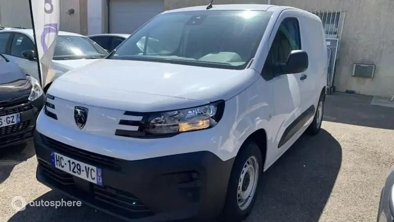 Blanc Utilisé 2025 Peugeot Partner S Van | 19 999 € - Image 1/4