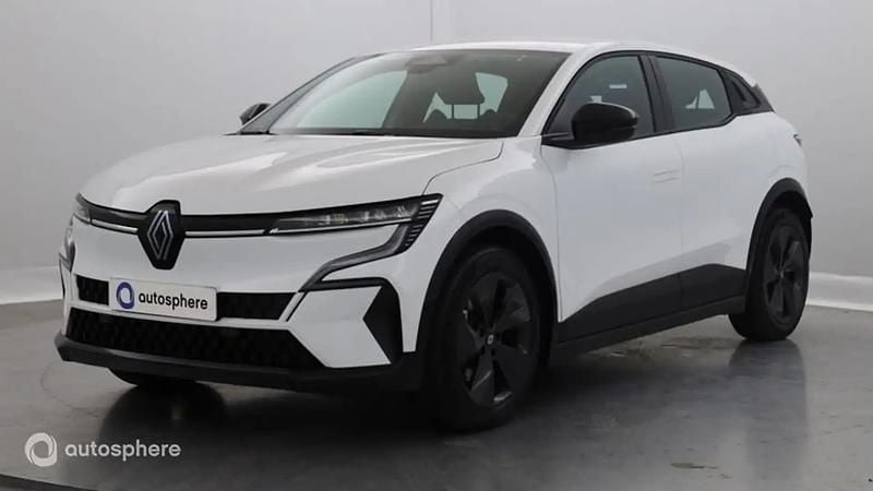 Blanc Utilisé 2024 Renault Mégane Equilibre SUV | 20 999 € (Bon prix) - Image 1/4