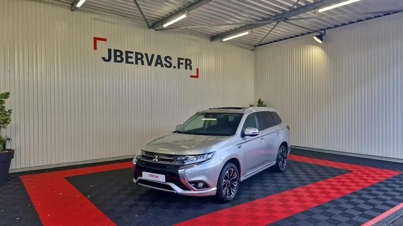 Utilisé 2018 Mitsubishi Outlander Instyle SUV | 19 990 € (Prix assez cher) - Image 1/4