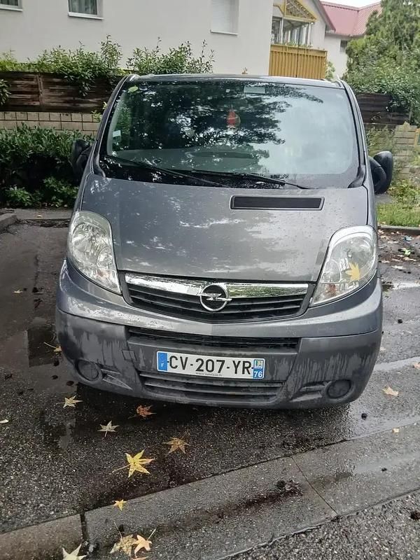 Utilisé 2013 Opel Vivaro Van | 12 900 € - Image 1/4