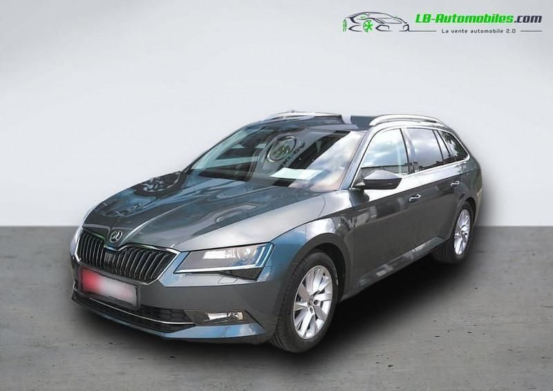 Utilisé 2016 Skoda Superb Break | 23 400 € (Prix juste) - Image 1/4
