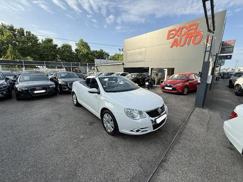Utilisé 2009 VW Eos Conceptline Cabriolet | 7 990 € (Prix juste) - Image 1/4