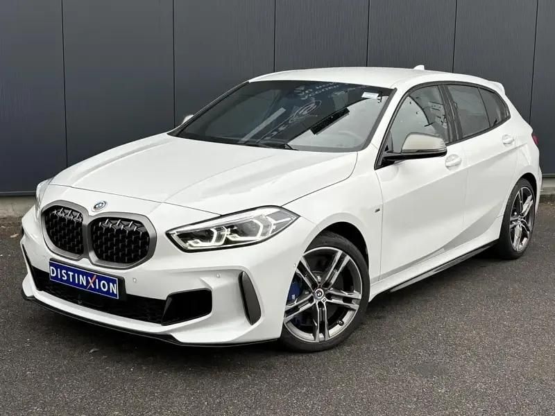 Blanc Utilisé 2023 BMW 135 Sport Line Citadine | 43 980 € (Prix juste) - Image 1/4