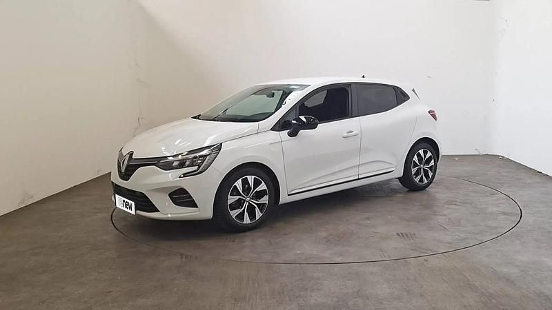 Blanc Utilisé 2023 Renault Clio V Evolution Citadine | 14 990 € (Prix juste) - Image 1/4