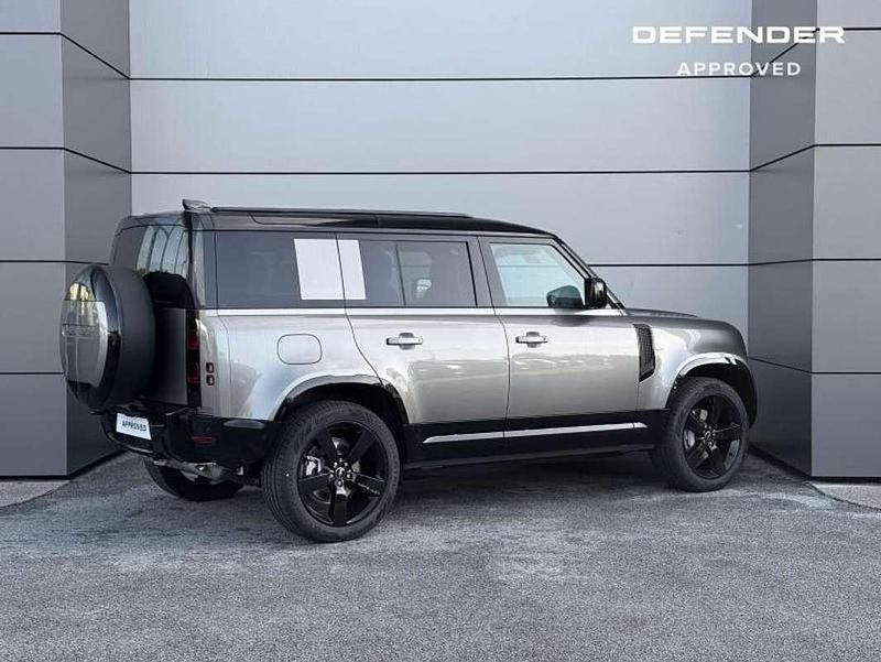 Occasion Land Rover Defender HSE Dynamic 305 ch (224 kW) 2024 Argent SUV