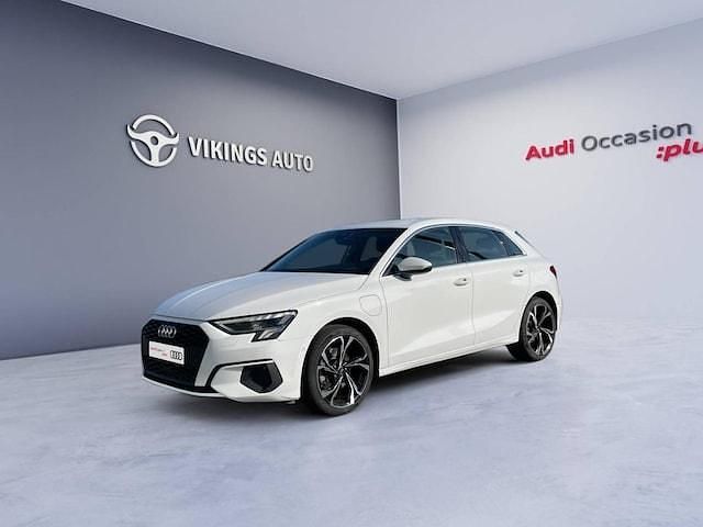 Blanc ibis Utilisé 2021 Audi A3 Sportback e-tron Business Berline | 23 490 € (Bon prix) - Image 1/4