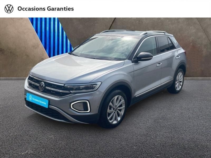 Gris pyrite métallisée/toit noir Utilisé 2022 VW T-Roc Style SUV | 26 690 € (Prix juste) - Image 1/4