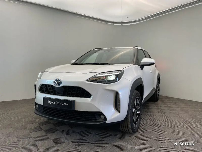 Blanc Utilisé 2023 Toyota Yaris Cross Design SUV | 23 990 € (Prix juste) - Image 1/4