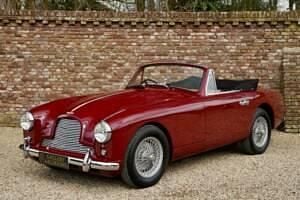 Rouge Utilisé 1955 Aston Martin DB2 Cabriolet | 324 500 € - Image 1/4
