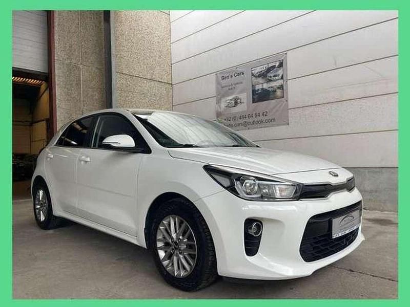 Occasion Kia Rio 101 ch (74 kW) 2019 Blanc Berline