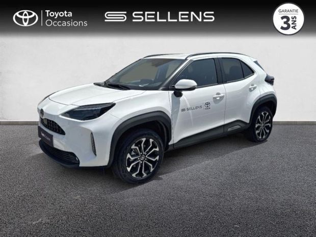 Blanc Utilisé 2025 Toyota Yaris Hybrid Design | 28 500 € (Prix assez cher) - Image 1/4