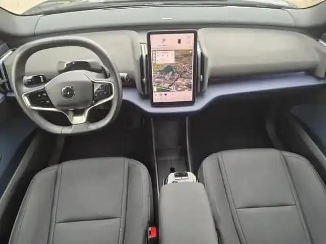 Occasion Volvo EX30 Plus 200 kW (272 ch) 2024 Noir onyx métal SUV