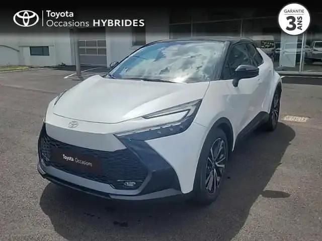 Blanc lunaire nacré biton Utilisé 2025 Toyota C-HR SUV | 37 390 € - Image 1/4