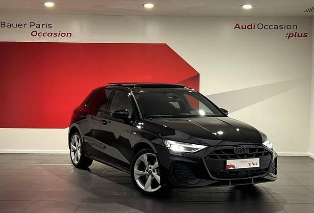 Noir mythique métallisé Utilisé 2026 Audi A3 Sportback e-tron S-Line Citadine | 52 990 € - Image 1/4