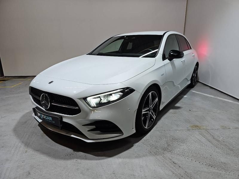 Blanc Utilisé 2021 Mercedes A220 Berline | 29 990 € (Bon prix) - Image 1/3