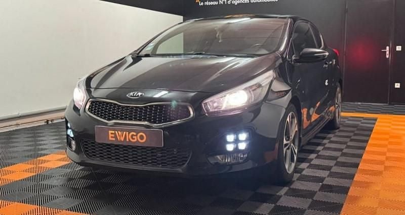 Noir Occasion 2018 Kia Ceed GT GT-Line Berline | 14 490 € (Prix juste) - Image 1/4