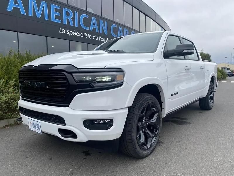 Blanc Occasion 2022 Dodge Ram Limited Pick-up | 103 900 € - Image 1/4