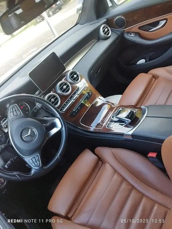 Utilisé 2019 Mercedes GLC220 Exclusive SUV | 24 000 € (Bon prix) - Image 1/4