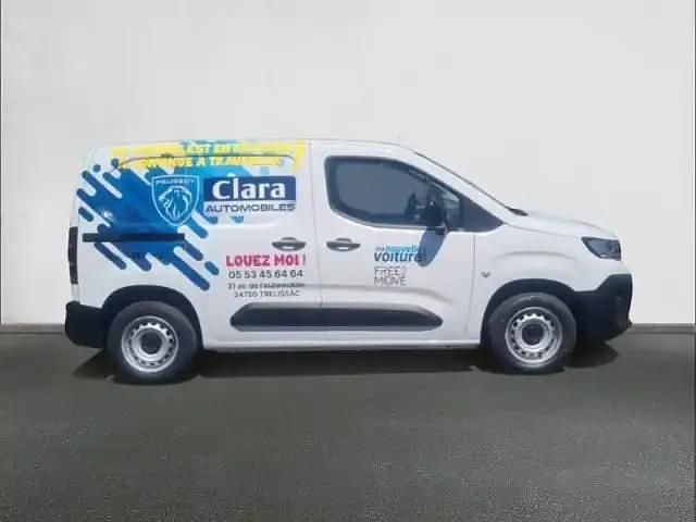 Occasion Peugeot Partner S 100 ch (73 kW) 2025 Blanc Monospace