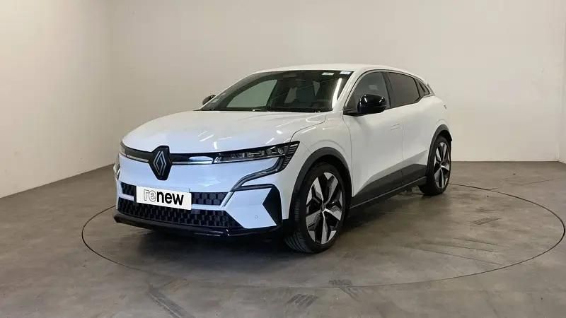 Blanc Utilisé 2023 Renault Mégane Techno Berline | 27 590 € (Prix juste) - Image 1/4