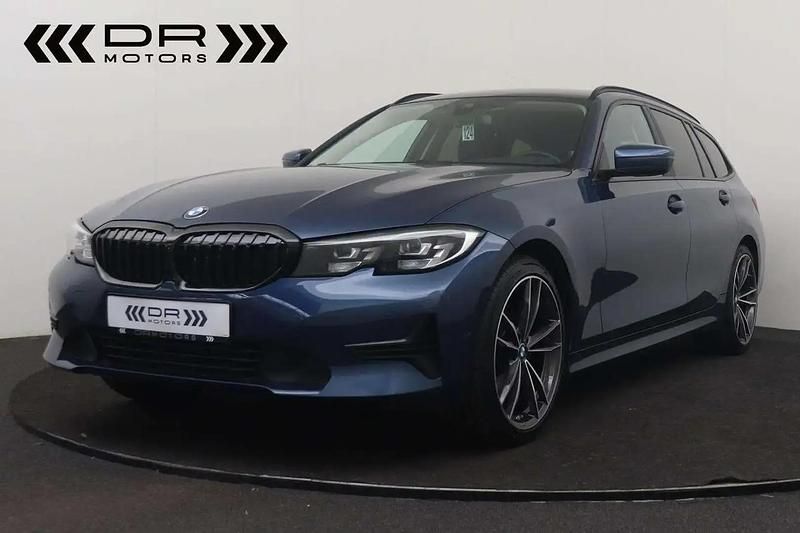 Bleu Utilisé 2021 BMW 316 Advantage Break | 25 995 € - Image 1/4