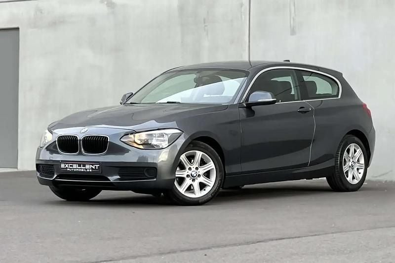 Gris Occasion 2012 BMW 114 Citadine | 8 450 € (Bon prix) - Image 1/4