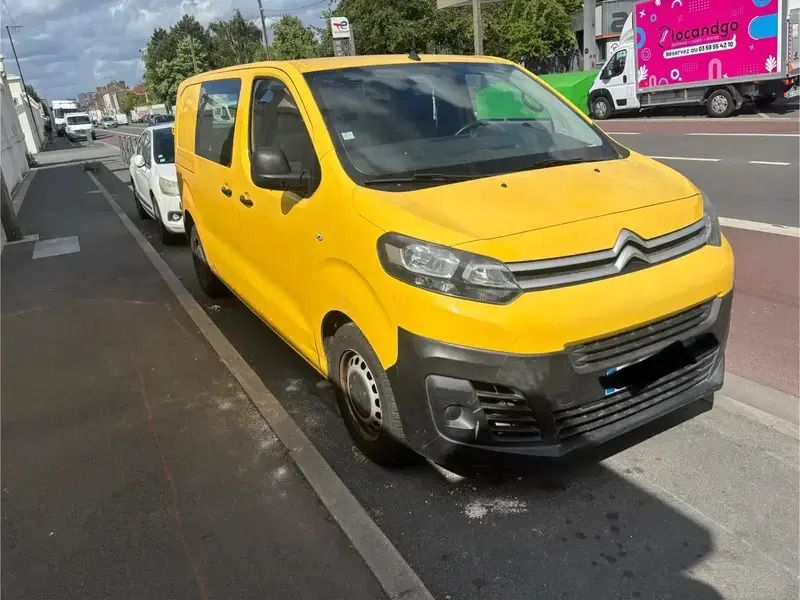 Utilisé 2016 Citroën Jumpy Comfort Monospace | 3 800 € - Image 1/4