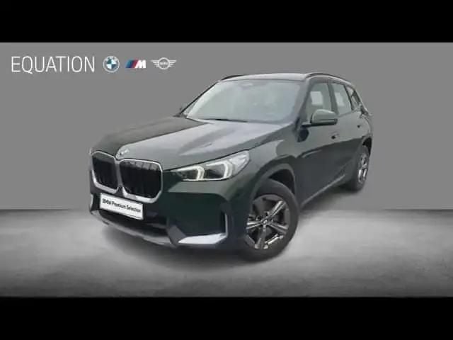 Sanremo green métal Occasion 2023 BMW X1 Comfort Edition SUV | 43 900 € (Prix juste) - Image 1/4