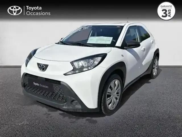 Blanc Utilisé 2023 Toyota Aygo X SUV | 15 490 € - Image 1/4