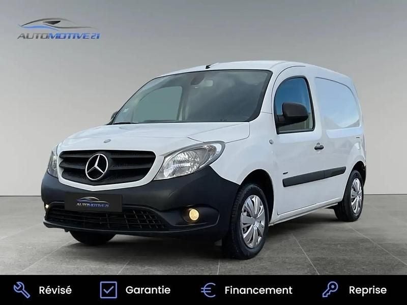 Blanc Occasion 2019 Mercedes Citan 109 Van | 12 990 € - Image 1/4