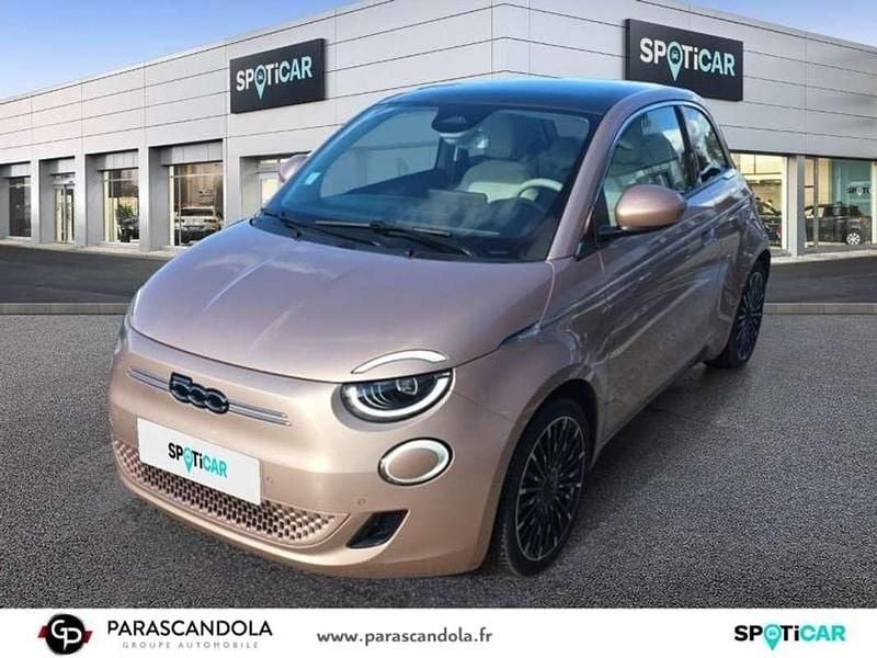 Occasion Fiat 500e La Prima 88 kW (120 ch) 2022 Rose gold métal Berline