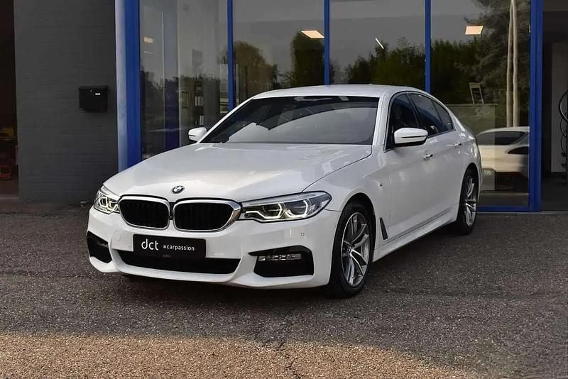 Blanc Utilisé 2017 BMW 520 M Sport Berline | 26 900 € (Prix juste) - Image 1/4