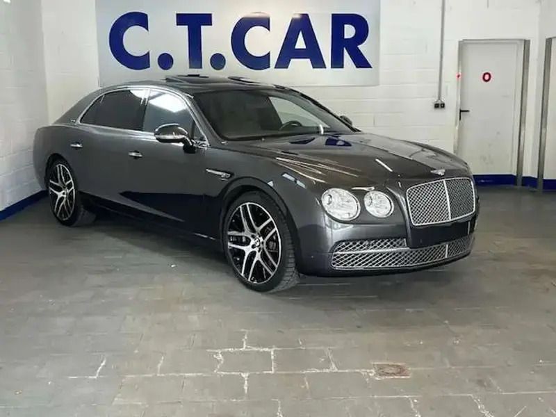Gris Utilisé 2013 Bentley Flying Spur Berline | 65 000 € - Image 1/4