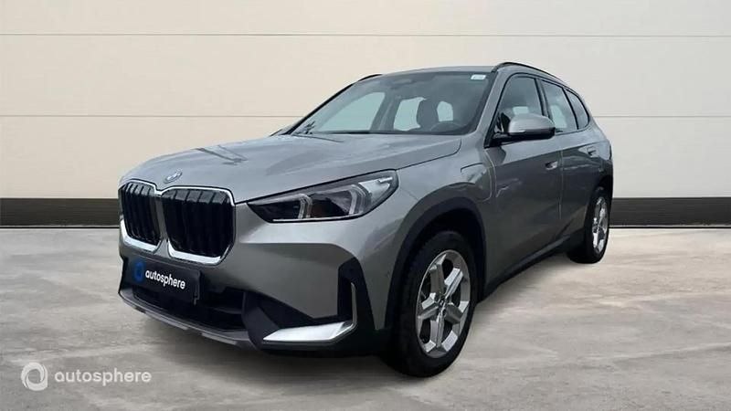 Gris Occasion 2023 BMW X1 Sport Line SUV | 39 799 € (Prix cher) - Image 1/4