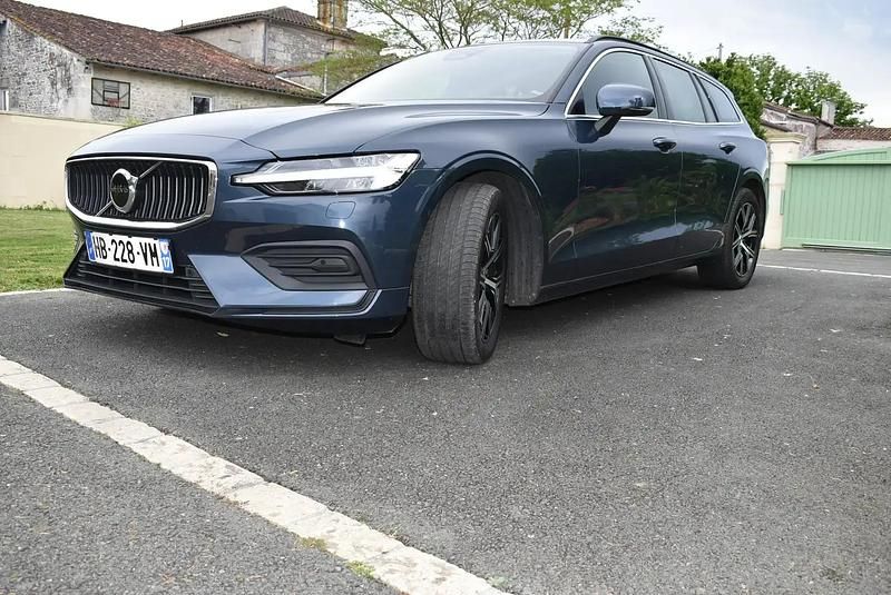 Bleu Occasion 2024 Volvo V60 Break | 33 000 € (Bon prix) - Image 1/4