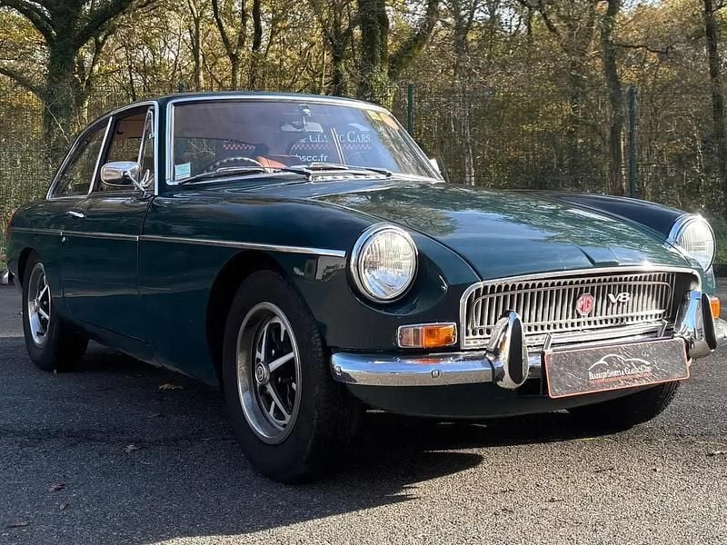 Vert Occasion 1972 MG B GT Coupé | 48 900 € - Image 1/4