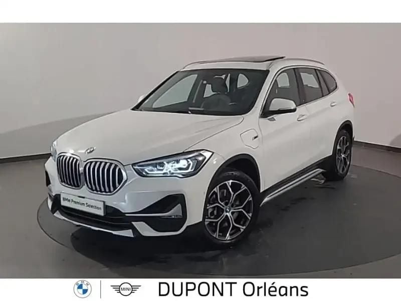 Blanc Utilisé 2022 BMW X1 xLine SUV | 31 790 € (Prix juste) - Image 1/4