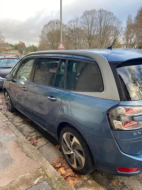 Bleu Occasion 2016 Citroën C4 Picasso Monospace | 8 900 € (Prix juste) - Image 1/4