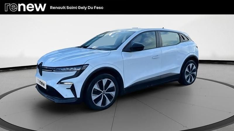Blanc Occasion 2022 Renault Megane E-Tech Evolution Berline | 21 890 € - Image 1/4
