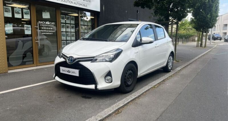 Utilisé 2016 Toyota Yaris Hybrid Business Edition Citadine | 13 490 € (Super prix) - Image 1/4
