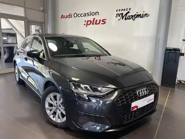 Gris Occasion 2022 Audi A3 Design Berline | 25 990 € (Bon prix) - Image 1/4