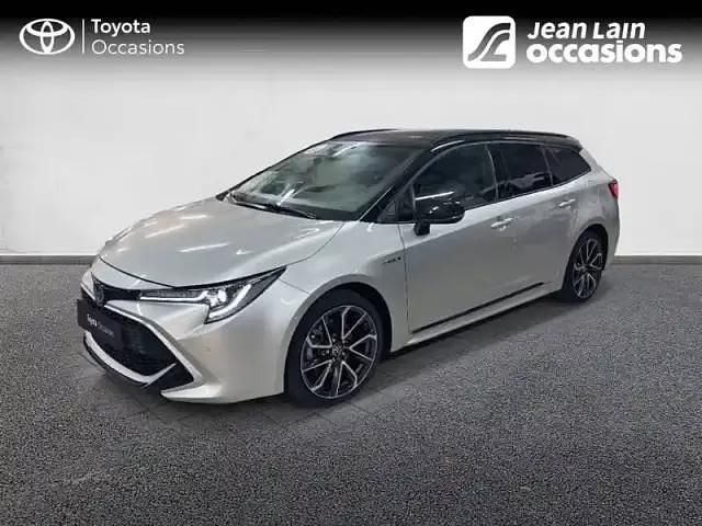 Gris Utilisé 2021 Toyota Corolla Break | 25 990 € - Image 1/4
