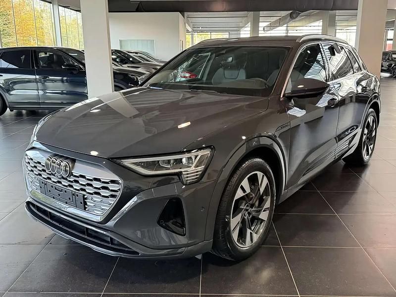 Gris Occasion 2024 Audi Q8 e-tron S-Line SUV | 54 990 € (Super prix) - Image 1/4