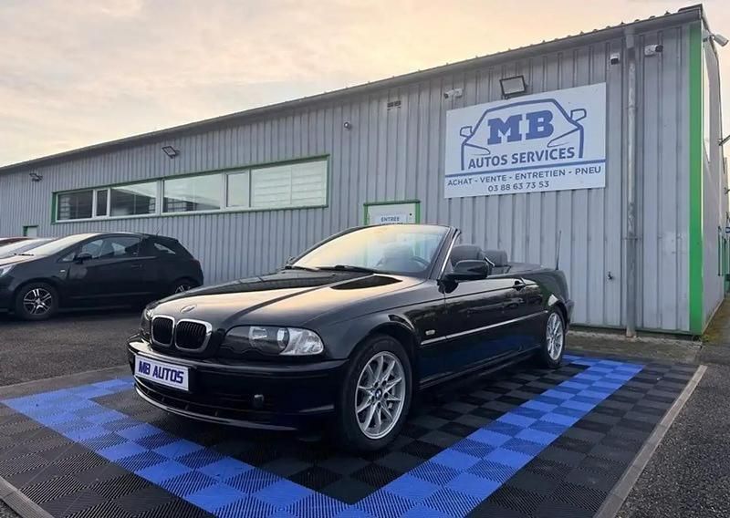 Noir Occasion 2001 BMW 325 Cabriolet | 11 990 € - Image 1/4