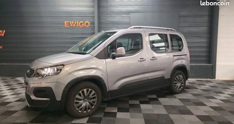 Gris Occasion 2019 Peugeot Rifter Active Monospace | 12 290 € (Prix juste) - Image 1/4