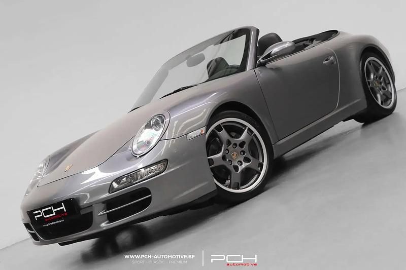 Gris Occasion 2005 Porsche 911 Carrera Cabriolet Cabriolet | 54 999 € - Image 1/4